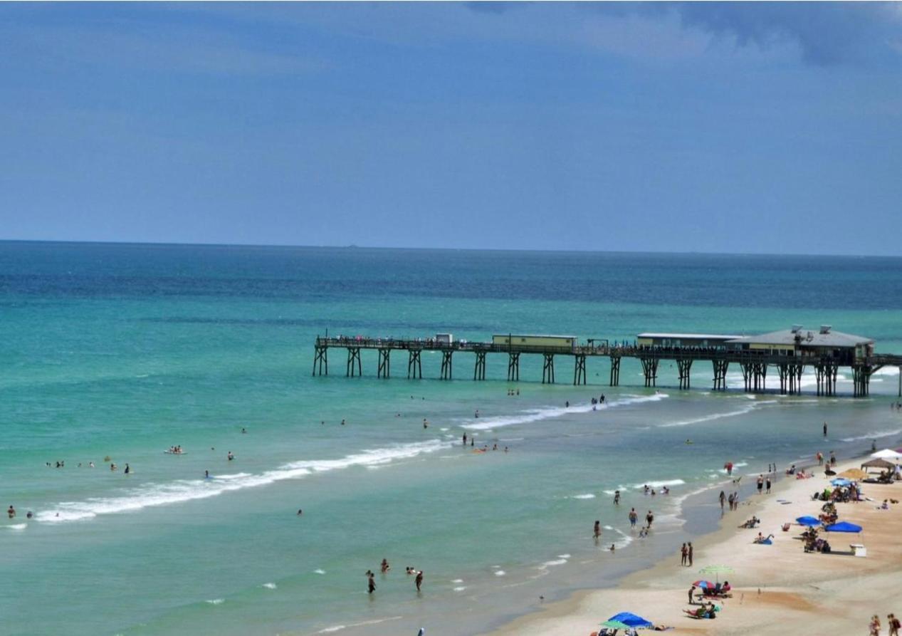 Beach Oasis 704 Lovely Daytona Ocean Front For 5 Sleeps Up To 12 Daytona Beach Eksteriør billede