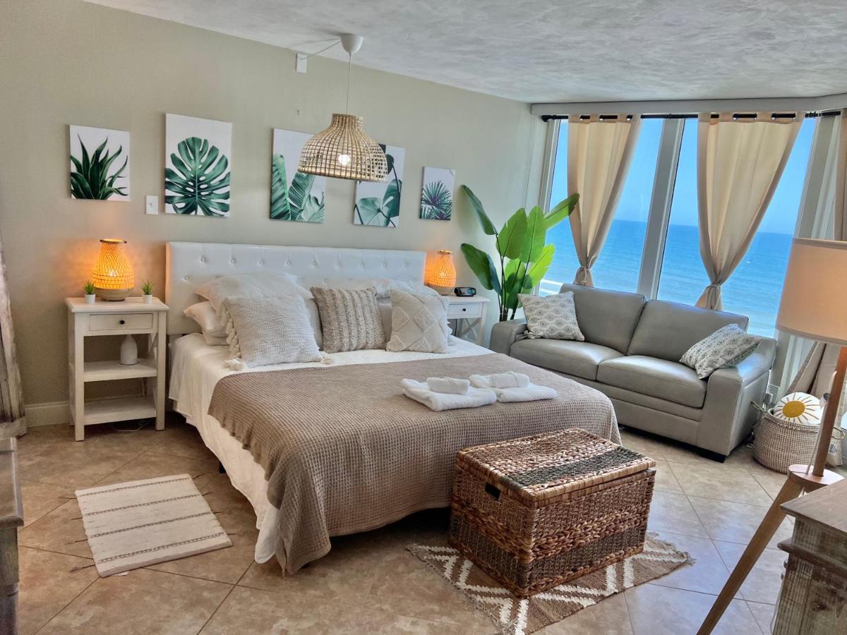 Beach Oasis 704 Lovely Daytona Ocean Front For 5 Sleeps Up To 12 Daytona Beach Eksteriør billede